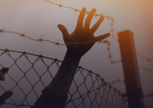 بيان تحرك عاجل: نقل 25 محتجز/ة إريتريين لمكان غير معلوم، وإخطار عائلاتهم بإجراء فحص كورونا تمهيدا لترحيلهم/ن قسرا